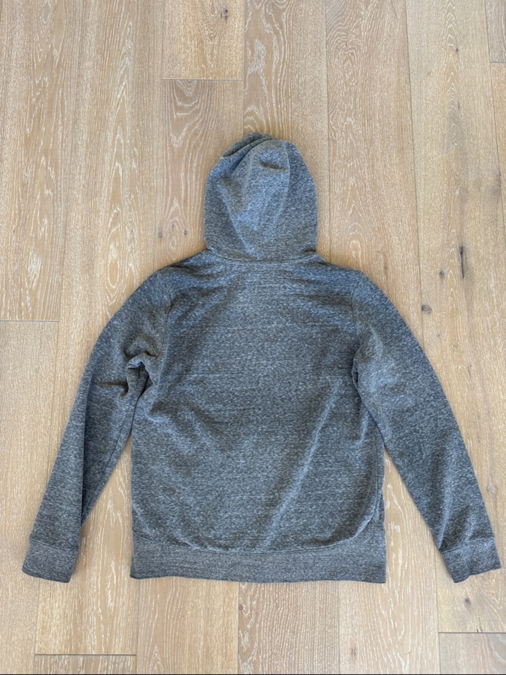 Reebok Women’s Heather Gray Zip-Up Hoodie. Size Large (fits like Medium). - Picture 4 of 4